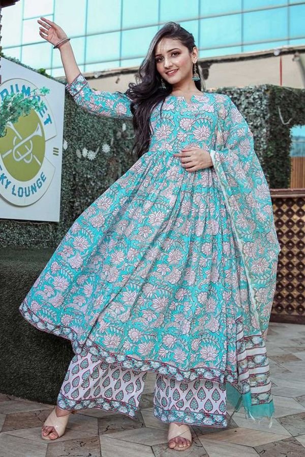 Women digital printed lawn Kurti with palazzo