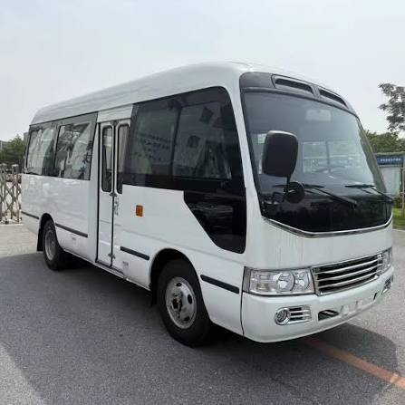 Isuzu Journey Microbus