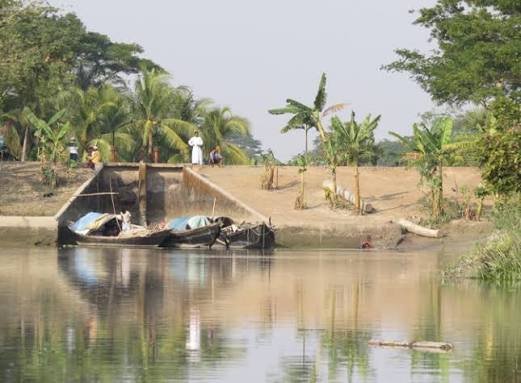 Low-Land Polder Earth Embankment & Leveling Works