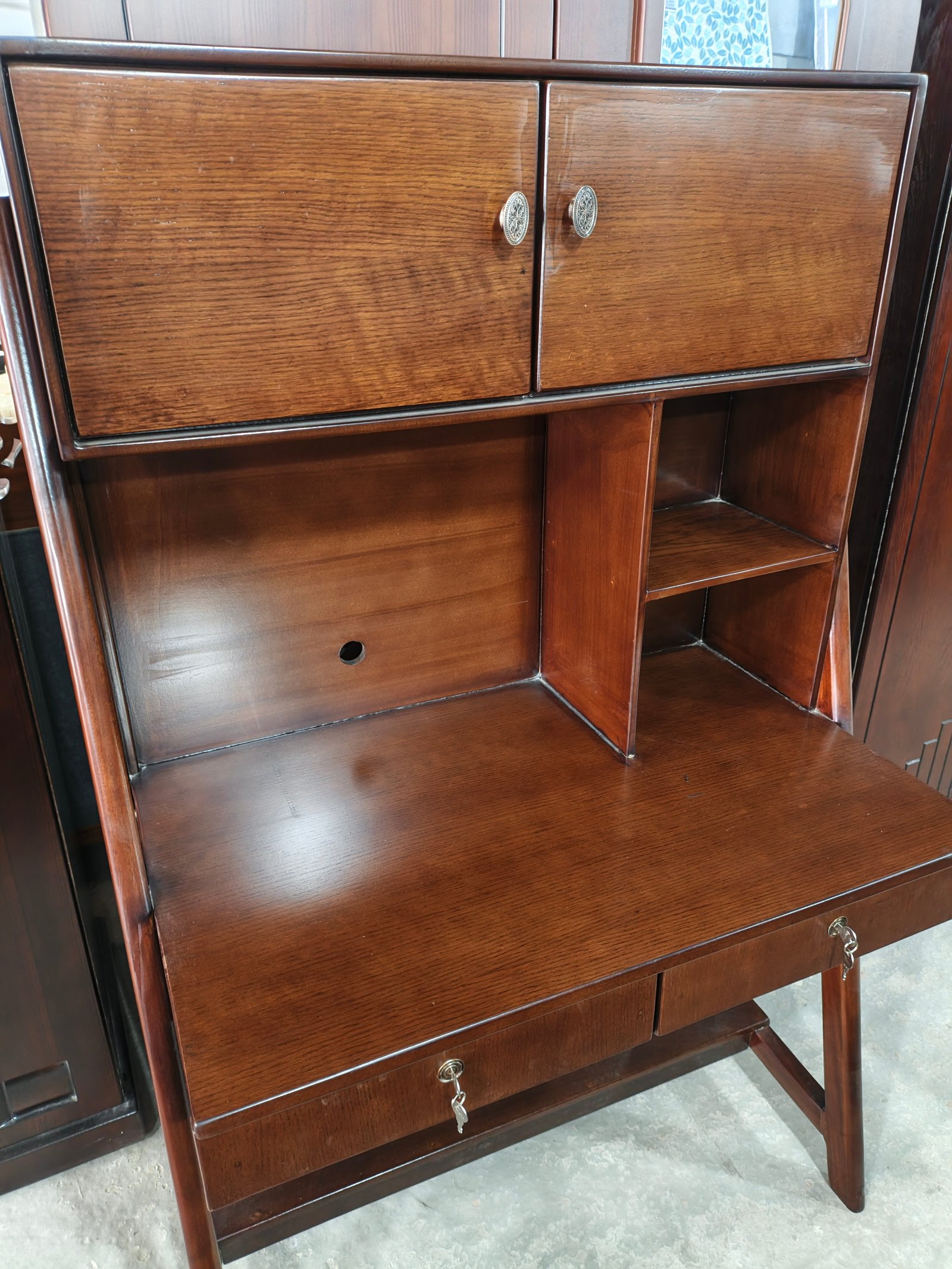 New Reading Table